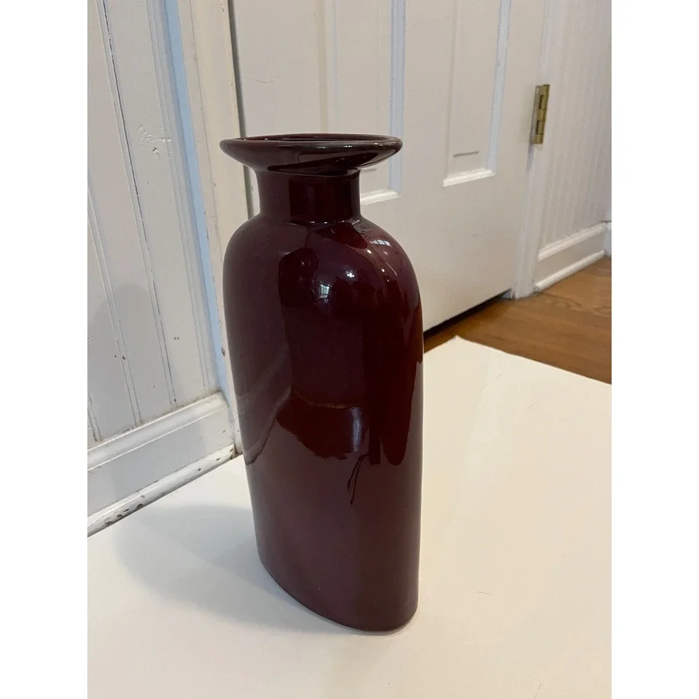 Vintage 13.5 in Tall Glaze‎ Studio Pottery Vase Unmarked Red Burgundy Home decor